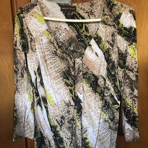 Dana Buckman three-quarter sleeve shirt preowned
